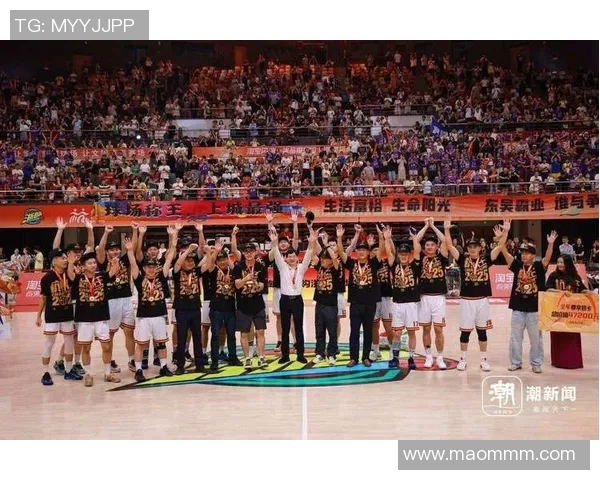 杭州足球队速度对比分析揭示球队潜力与战术优势 杭州足球队速度对比分析揭示球队潜力与战术优势