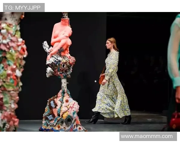 足球明星与新疆女友的浪漫故事揭示了爱情与文化的交融之美