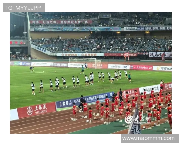 欧洲退役足球明星齐聚一堂精彩比赛视频回顾与精彩瞬间分享