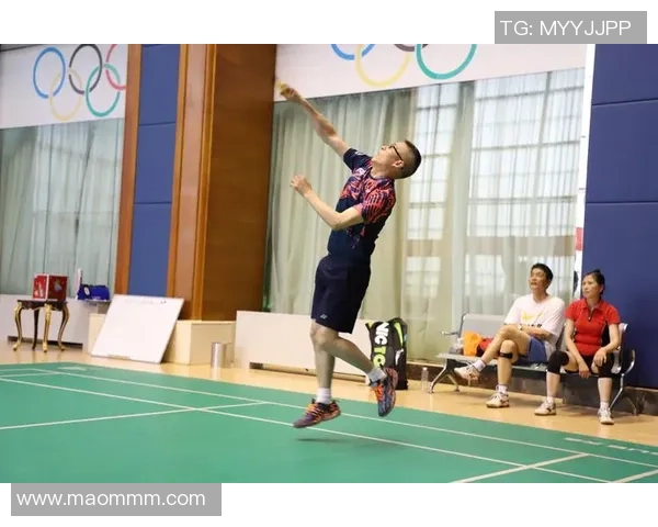 深圳羽毛球队在杯赛积分榜上以75分稳居第一名展现强劲实力 深圳羽毛球队在杯赛积分榜上以75分稳居第一名展现强劲实力